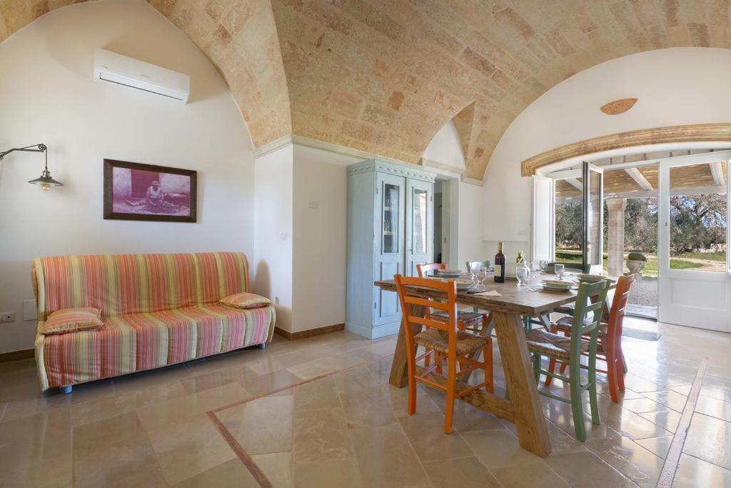 Villa Miliceddu トリカーゼ エクステリア 写真